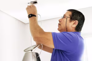 Eletricista Residencial Hiromi em Sorocaba Eletricista Sorocaba: Hiromi, especialista em serviços elétricos residenciais